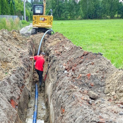 Zakończona inwestycja: Budowa sieci wodociągowej w dz. 335/4, 343, 344/4, ul. Leszowa , Żwirowa, w m. Cisie.